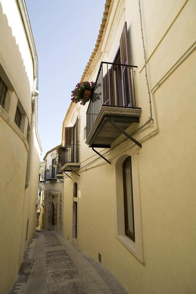 Le Magnolie Hotel Modica Exterior photo